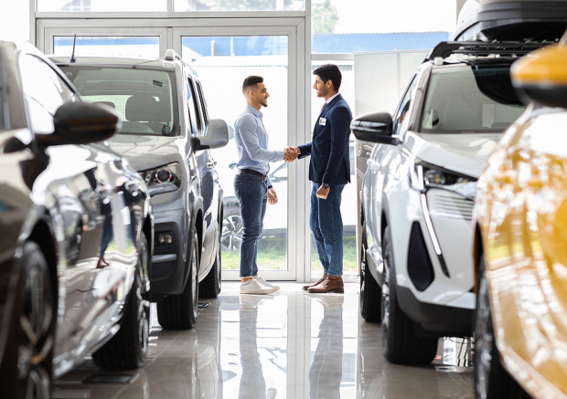 Zacks Industry Outlook Highlights AutoNation and Rush Enterprises