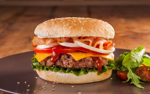 Red Robin (RRGB) Q1 Earnings and Revenues Lag Estimates