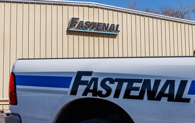 What's in the Cards for Fastenal (FAST) in Q3 Earnings?