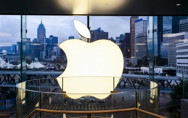 Apple Set to Report Q4 Earnings: Buy, Sell or Hold the Stock?