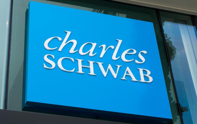 Schwab (SCHW) Records a Fall in November Core Net New Assets