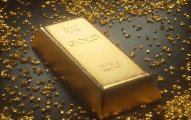 Gold Shines as Weak Retail Sales Lift Rate-Cut Bets: 3 Winners